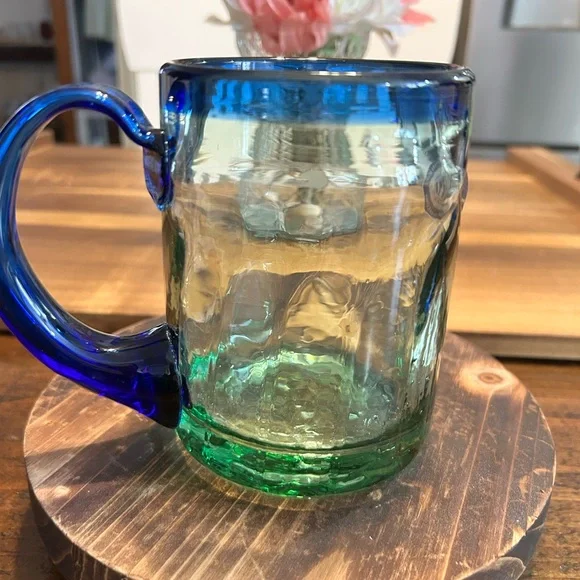 Hand-Blown Mexican Glass Mugs w/Cobalt Blue Rims & Applied Handles,set Of 2 - Picture 3 of 11
